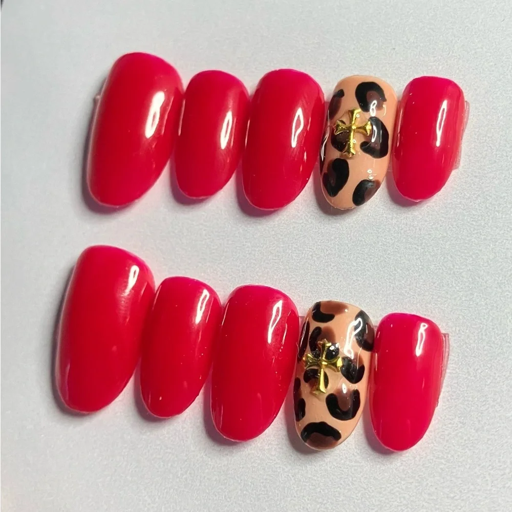 Red Leopard Accent Press-On Nail Set - Women Accessories